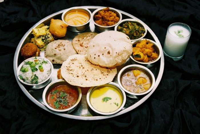 gujarati thali