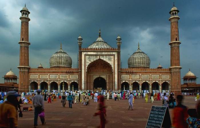 Jama Masjid  The largest mosque in India  India Tourism Jama Masjid  The  largest mosque in India