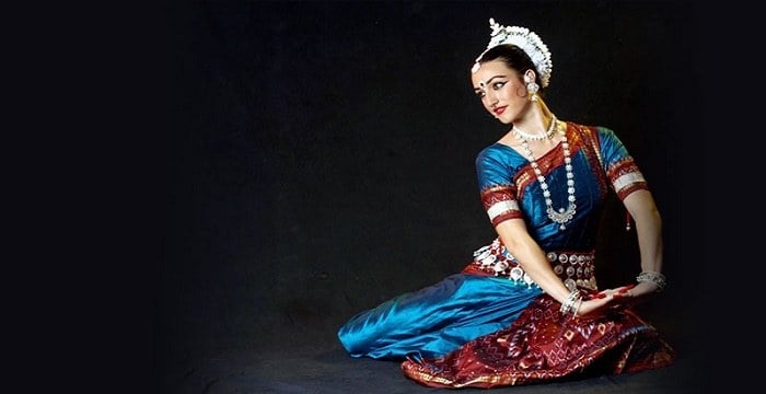 Kuchipudi Dancer posing in Tarangam | Bharatanatyam costume, Dance dresses,  Dance outfits
