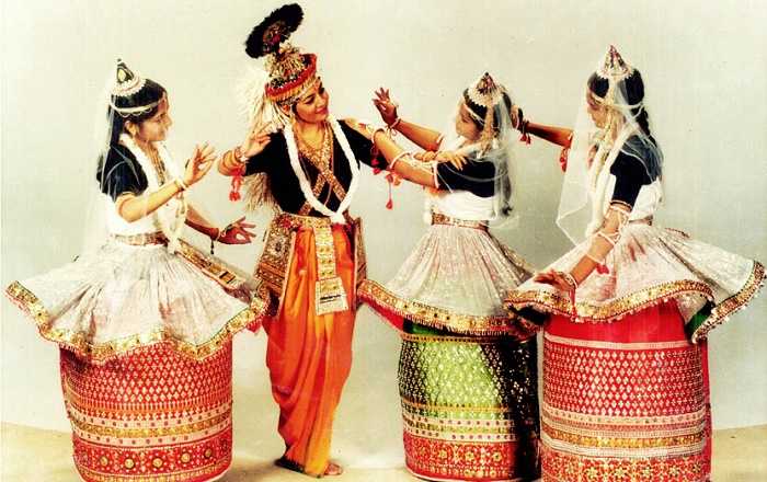 Manipuri Dance - History, Repertoire, Costume & Exponents