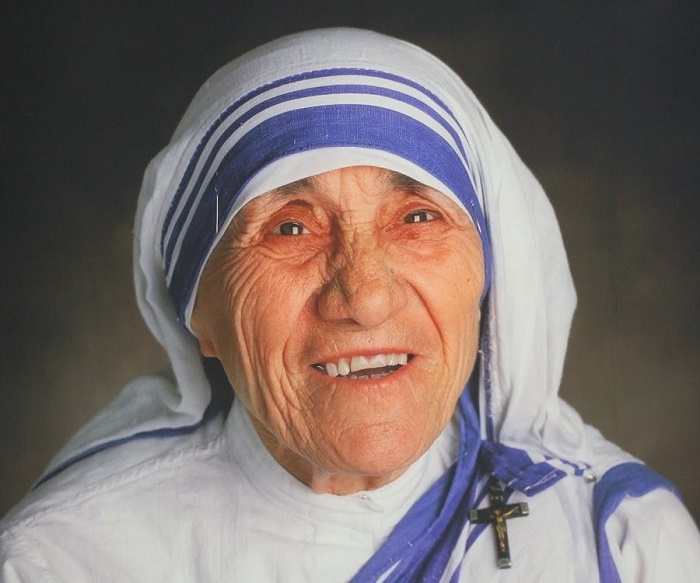 biography online mother teresa