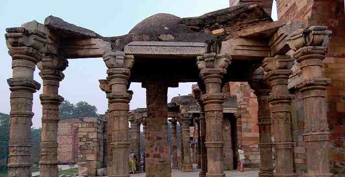 Image result for architecture of qutub minar