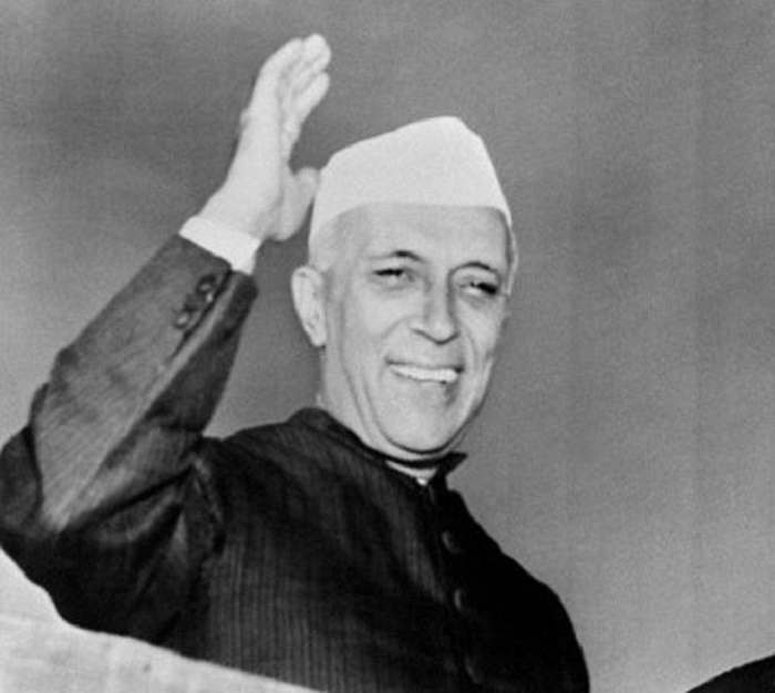 biography of nehru ji